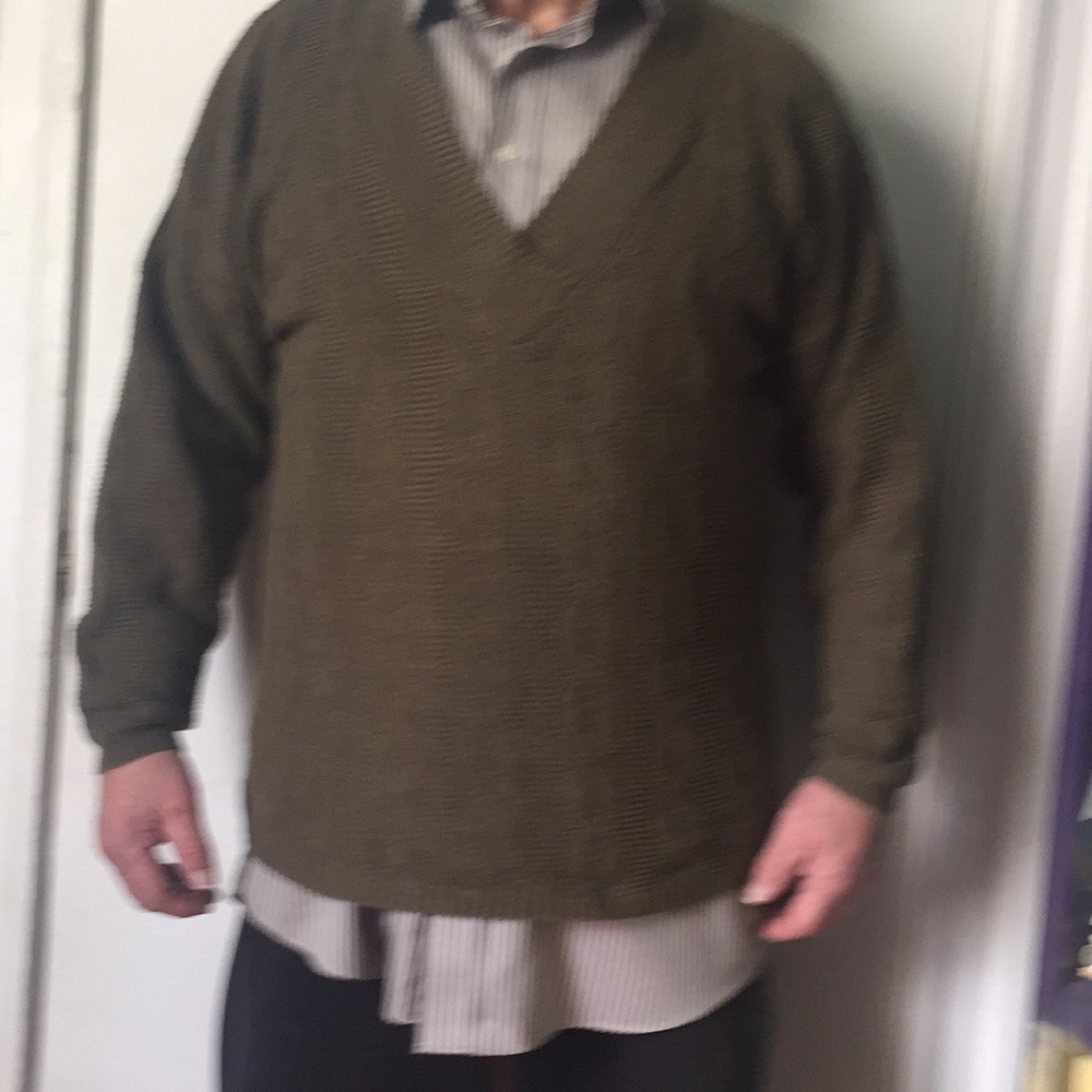 Calvin Klein sport cotton sweater.   Size XL vneck